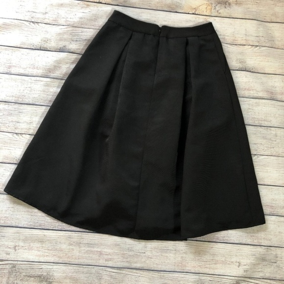 Express Black Pleated Skirt Size 0 - Picture 4 of 4